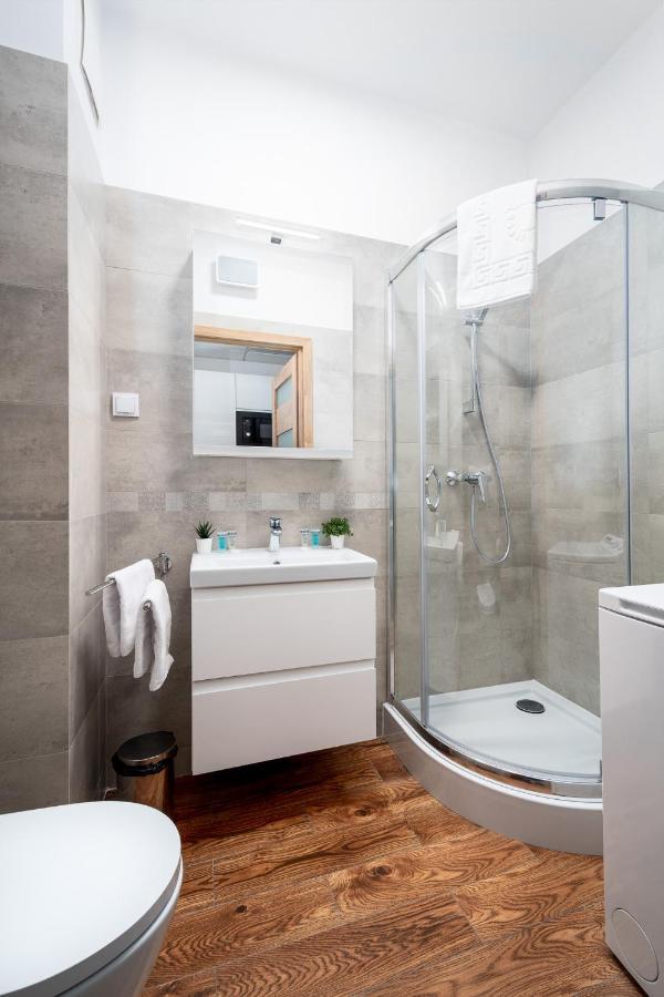 Warsaw Apartments Prymasa Street Bagian luar foto