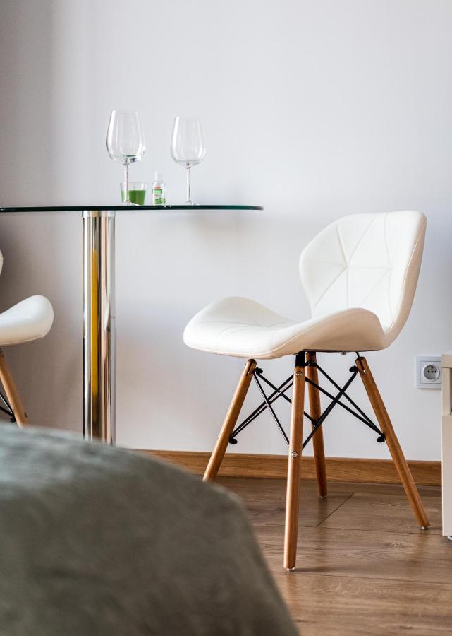 Warsaw Apartments Prymasa Street Bagian luar foto